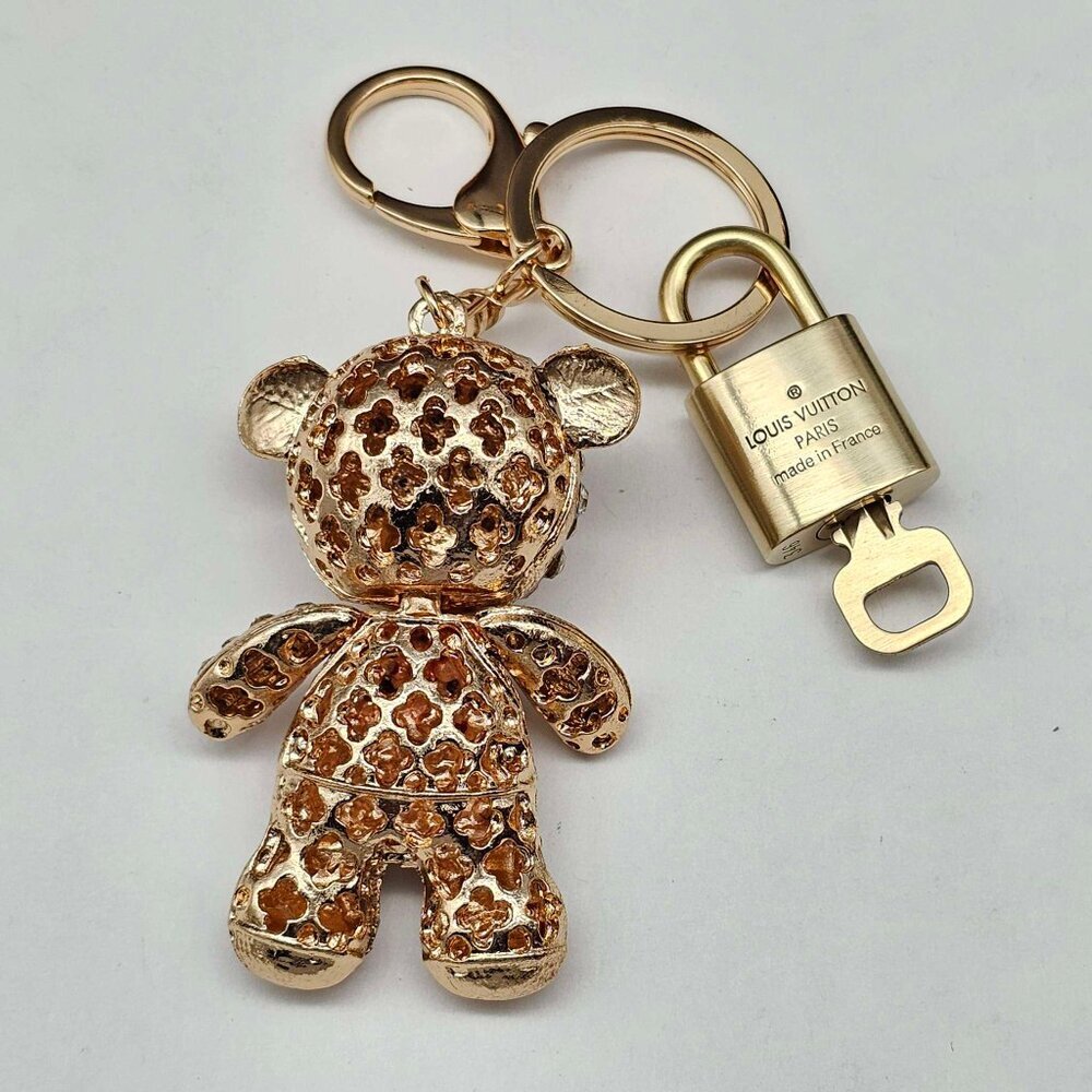 Louis Vuitton Gold Padlock 🔑 Authentic LV Unbranded Keychain Bag Charm - Picture 3 of 7